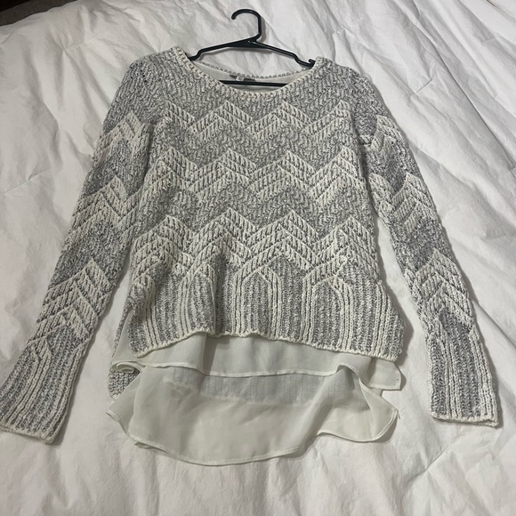 Metallic Thread Silver and White Chevron Sweater from Lucky Brand - Picture 4 of 11